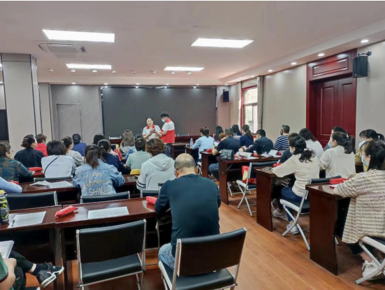 掌握救護技能 提升服務品質(zhì) ——潤馨物業(yè)組織“紅十字救護員”培訓